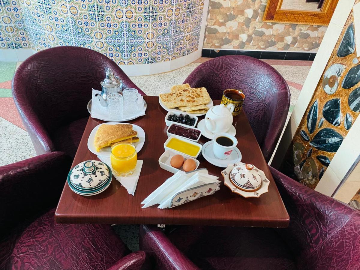 Motel Ain Mersa Ifrane  Exteriér fotografie